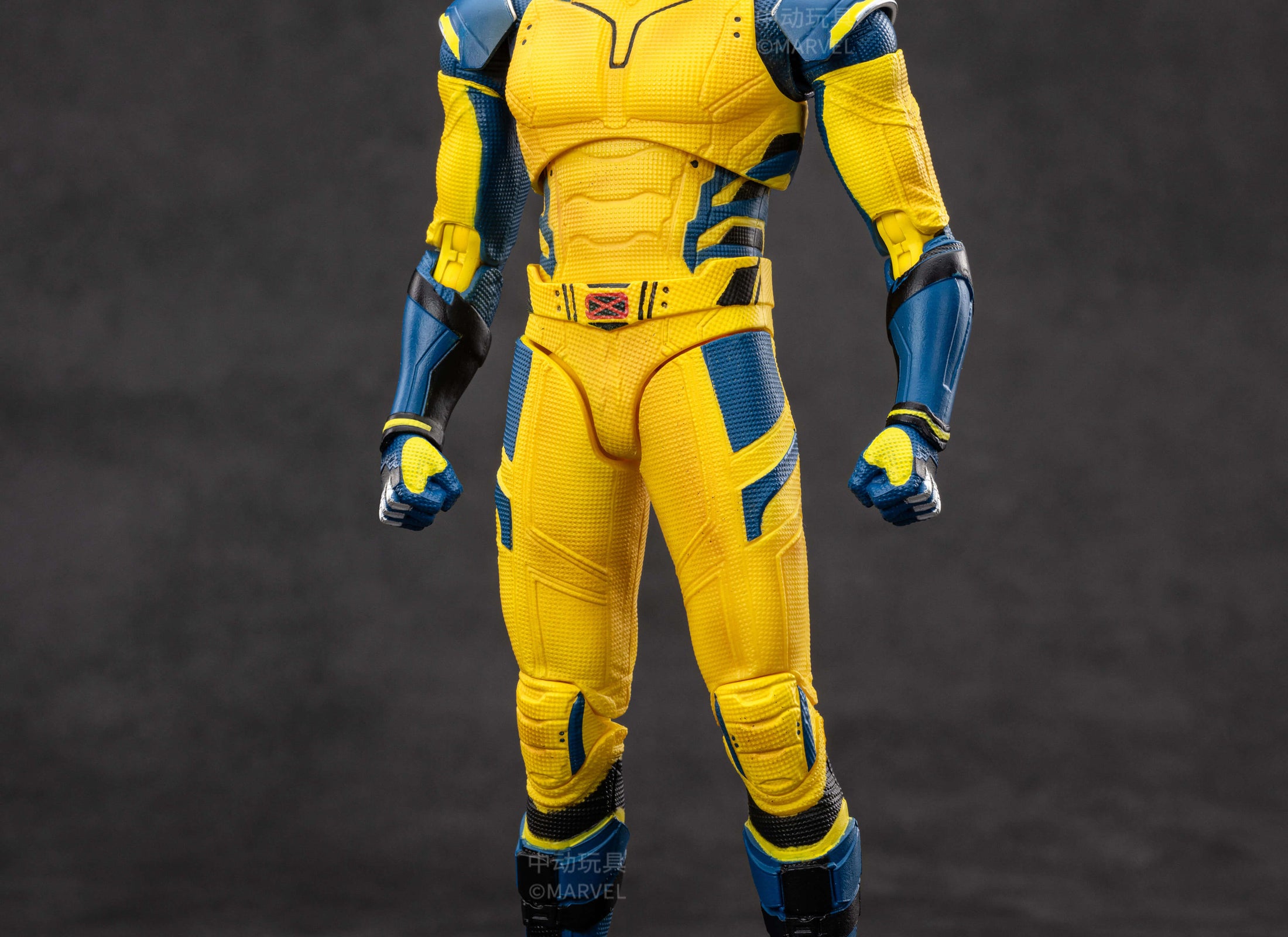 ZD Toys Marvel Deadpool & Wolverine 1/10 6-inch Wolverine Action Figure set