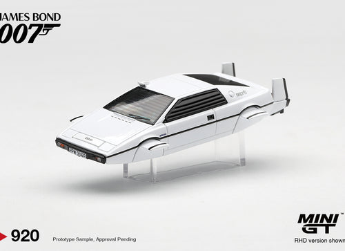 Load image into Gallery viewer, (Pre-order) Mini GT #920 007 Lotus Esprit S1 The Spy Who Loved Me Submarine ENG
