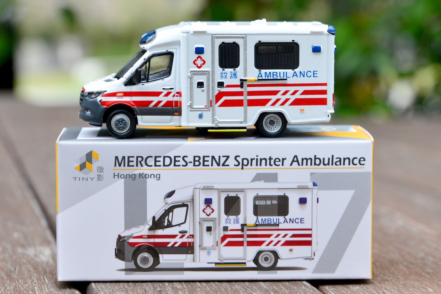 Tiny City L47 Die-cast Model Car - 1/76 MERCEDES-BENZ Sprinter FL White