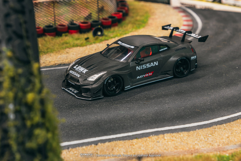 Tarmac Works 1/43 LB-Silhouette WORKS GT NISSAN 35GT-RR Model Car