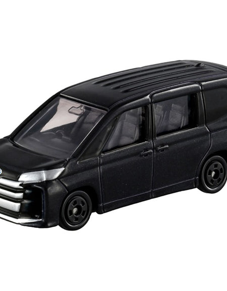 Takara Tomy Tomica No.50 Toyota Noah (1st) 1/65  Mini Diecast Toy Car
