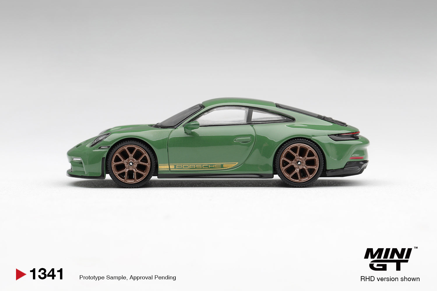 (Pre-order) Mini GT #1341 Porsche 911 (992) GT3 Touring Auratium Green LHD
