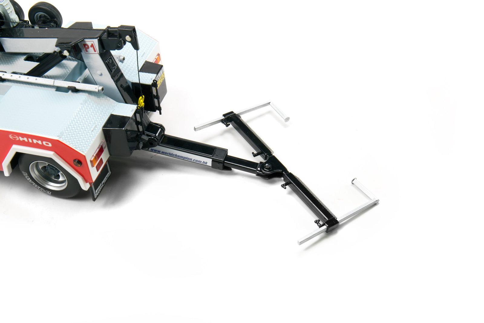 TINY City Hong Kong Hino 300 World Champion Tow Truck Scale 1/18 Model Car