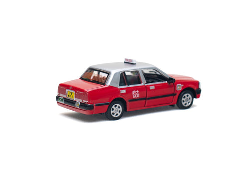 Load image into Gallery viewer, Tiny City 01 Die-cast Model Car 1/64 Toyota Crown Comfort Hong Kong Taxi VM6172
