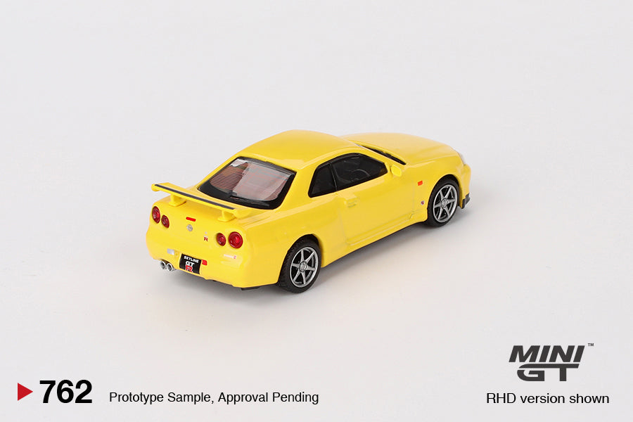 Mini GT #762 Nissan Skyline GT-R R34 Vspec Lighting Yellow (RHD)