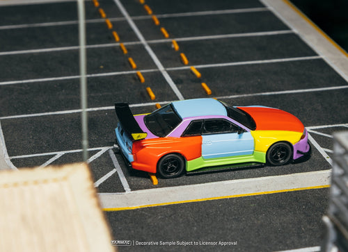 Load image into Gallery viewer, (Pre-order) Tarmac Works 1/64 Nissan Skyline (R32) Widebody Sean Wotherspoon
