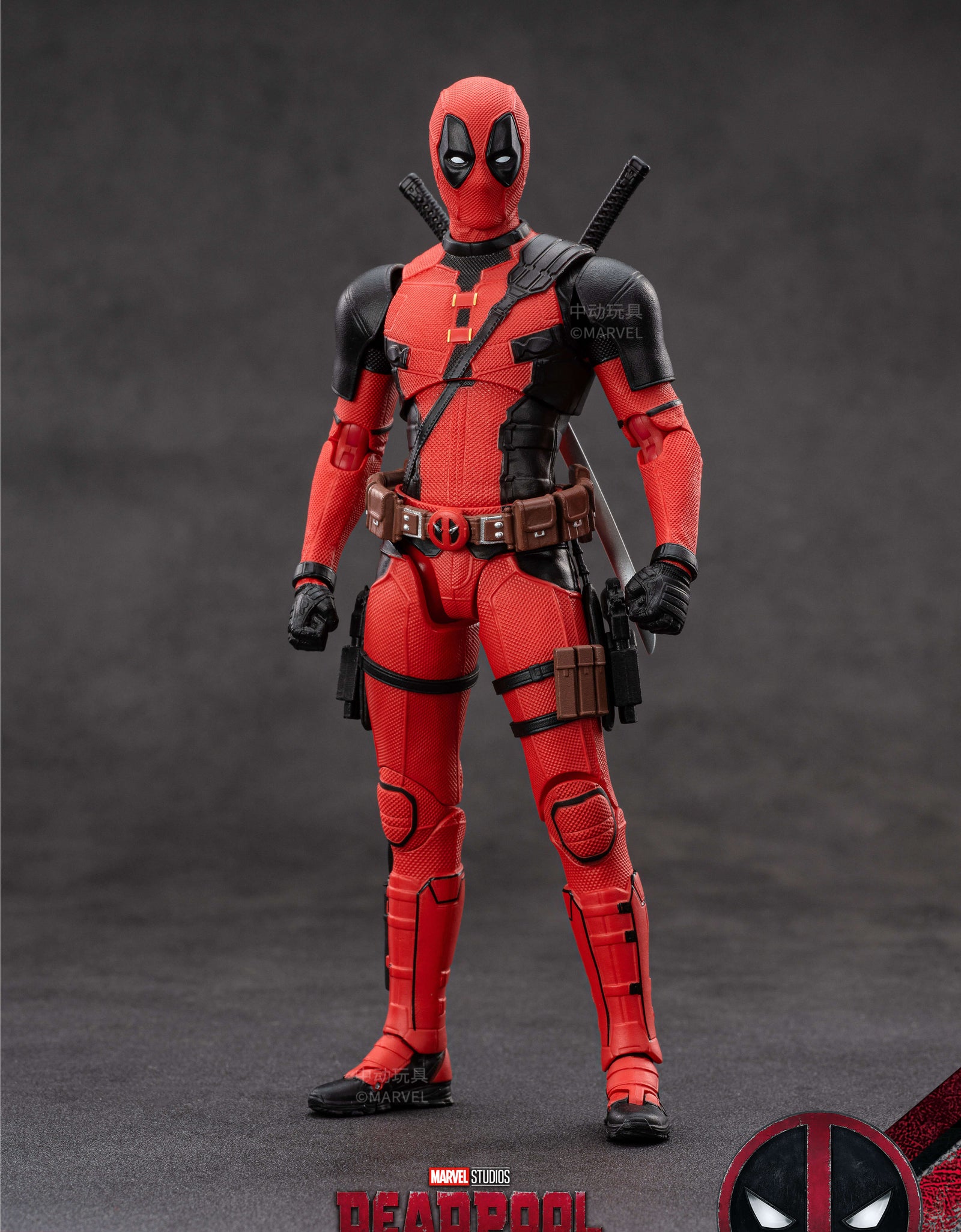 ZD Toys Marvel Deadpool & Wolverine 1/10 6-inch Deadpool Action Figure set