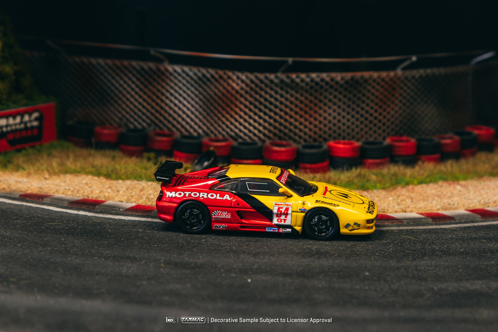 Tarmac Works 1/64 Ferrari F355 Challenge World Challenge Series 2000