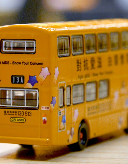 Load image into Gallery viewer, Tiny City 1/110 Dennis Jubilant Fight AIDS - Show Your Concern KMB (13A) CR4513
