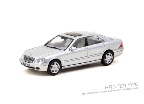 Load image into Gallery viewer, Tarmac Works 1/64 Mercedes-Benz S-Class Brilliant Silver Metallic
