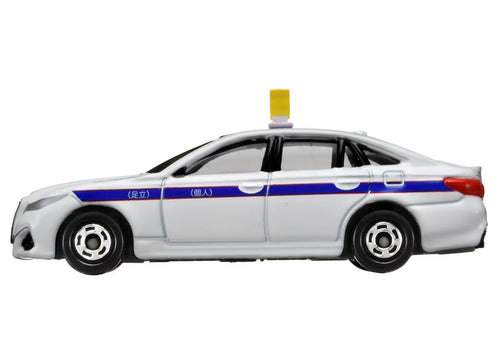 Load image into Gallery viewer, Takara Tomy Tomica Die-cast Car - Scale 1:66 NO.084 Toyota Crown Private Taxi
