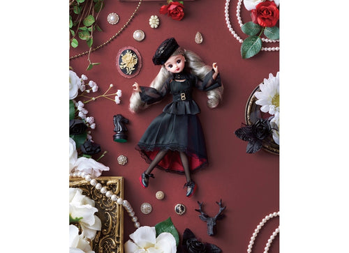 Load image into Gallery viewer, Takara Tomy Licca-chan Doll - Stylish Licca Photogenic Licca Gothic Noir
