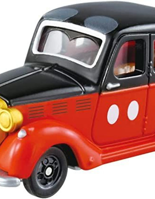 Load image into Gallery viewer, Takara Tomy Dream Tomica No.176 Disney Motors Dreamstar IV Mickey Mouse
