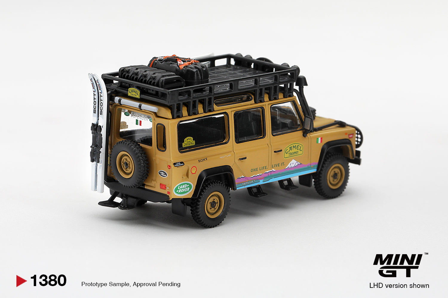 (Pre-order) Mini GT #1380 Land Rover Defender 110 1998 Camel Trophy Italy LHD