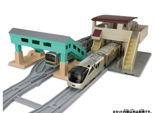 Load image into Gallery viewer, Takara Tomy Plarail Train Accessory Overhead Station &amp; Bridge Over Railway Kit
