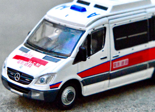 Load image into Gallery viewer, Tiny City Exhibition Exclusive Diecast Car - MERCEDES-BENZ Sprinter
