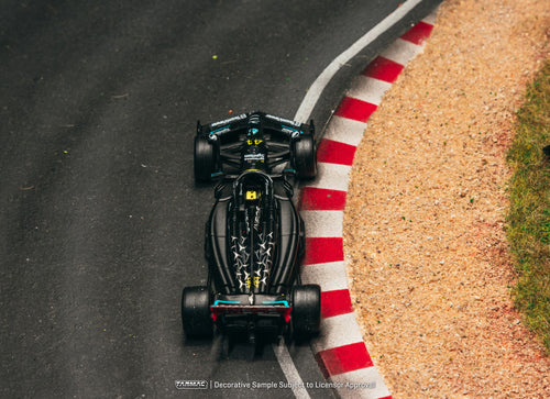 Load image into Gallery viewer, (Pre-order) Tarmac Works Mercedes-AMG F1 W14 E Performance Italian GrandPrix 2023
