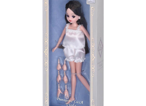 Load image into Gallery viewer, Takara Tomy Licca Rika-chan (Licca-chan) Stylish Photogenic Viola Doll
