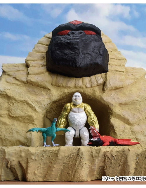 Load image into Gallery viewer, Takara Tomy Adventure Continent Ania Kingdom Gabool (Saltwater Crocodile) Figure
