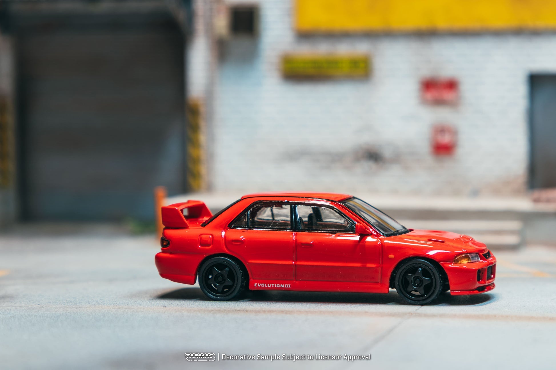 (Pre-order) Tarmac Works 1/64 Mitsubishi Lancer GSR Evolution III Red