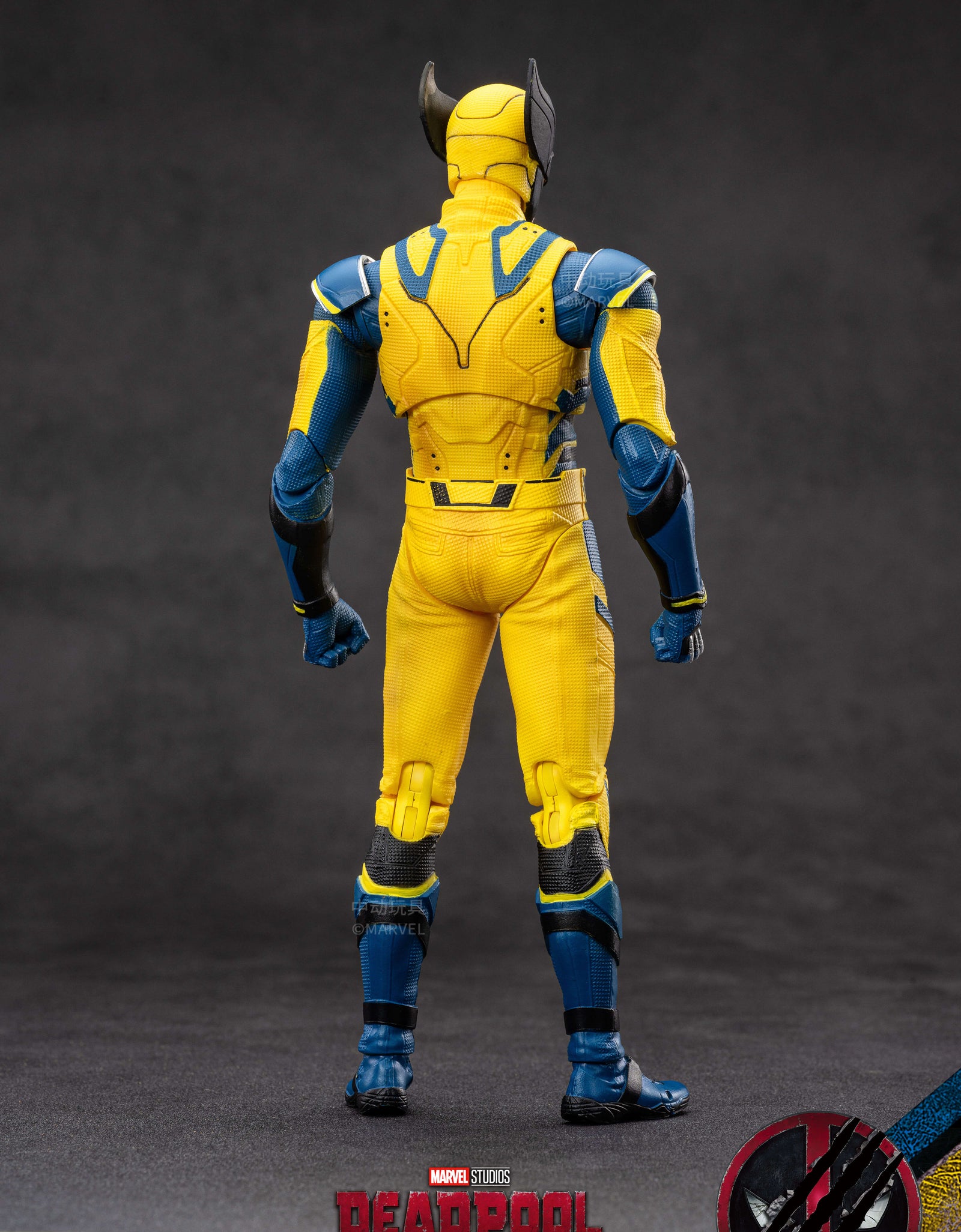 ZD Toys Marvel Deadpool & Wolverine 1/10 6-inch Wolverine Action Figure set