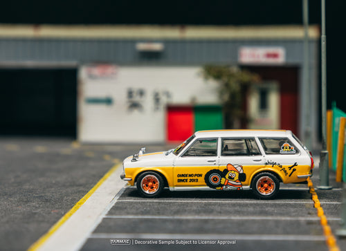 Load image into Gallery viewer, Tarmac Works 1/64 Datsun Bluebird 510 Wagon  OHIGE no PON Model Car
