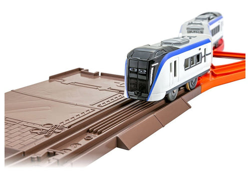 Load image into Gallery viewer, Takara Tomy Plarail Play Set Scenic Color Rail Kit - Autumn Leaves and Railroad
