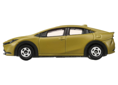 Load image into Gallery viewer, Takara Tomy Tomica Diecast No.19 1/65 Toyota Prius Model Car Yellow 2024
