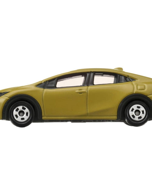 Load image into Gallery viewer, Takara Tomy Tomica Diecast No.19 1/65 Toyota Prius Model Car Yellow 2024
