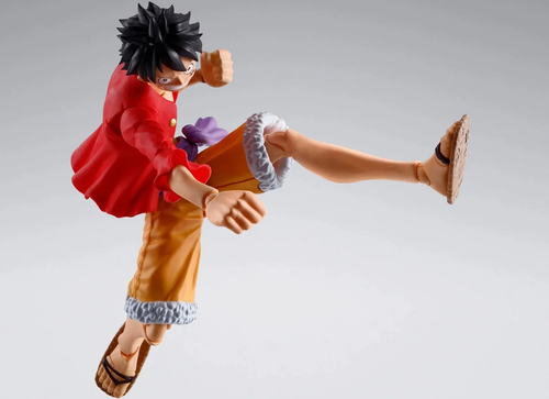 Load image into Gallery viewer, Bandai Tamashii S.H.Figuarts Monkey D. Luffy Onigashima Uchiiri Action Figure
