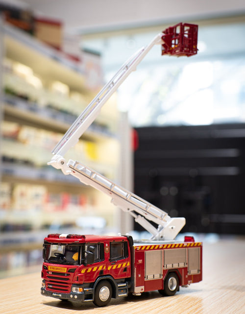Load image into Gallery viewer, Tiny City Die-cast Model Car - Scania HKFSD Hydraulic Platform (F2315)
