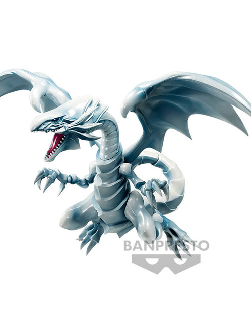Load image into Gallery viewer, Banpresto Cranenking Figure - Blue-Eyes White Dragon &quot;Yu-Gi-Oh!&quot;
