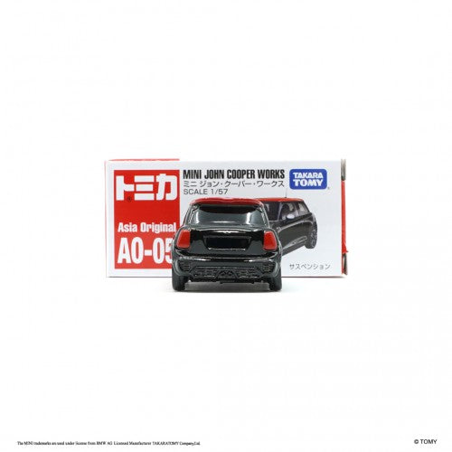 Load image into Gallery viewer, Takara Tomy Tomica AO-05 1:57 Mini John Cooper Works (Asia Ver.) Die-cast model
