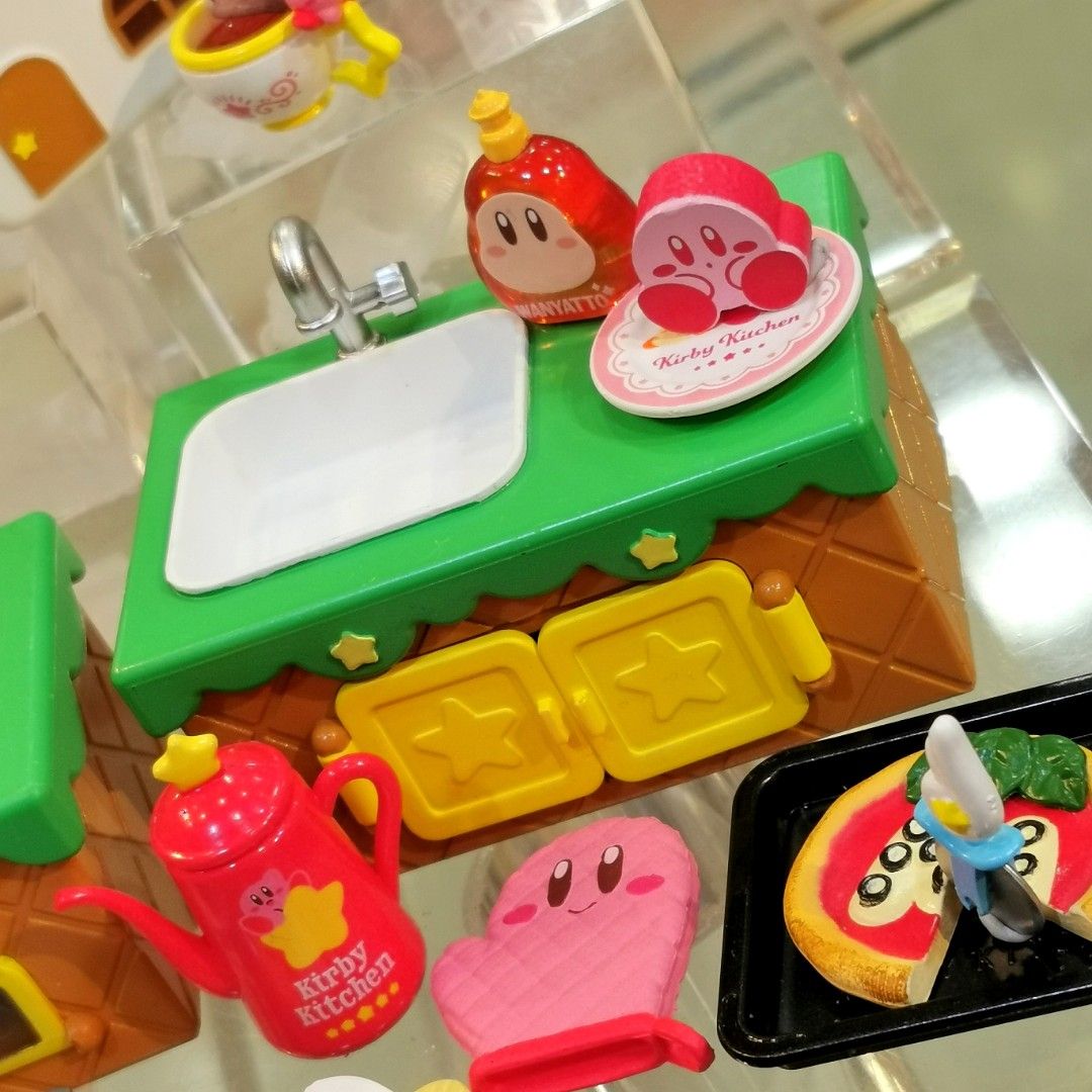 Re-Ment Kirby`s Dream Land Kirby Kitchen (Full Set of 8)