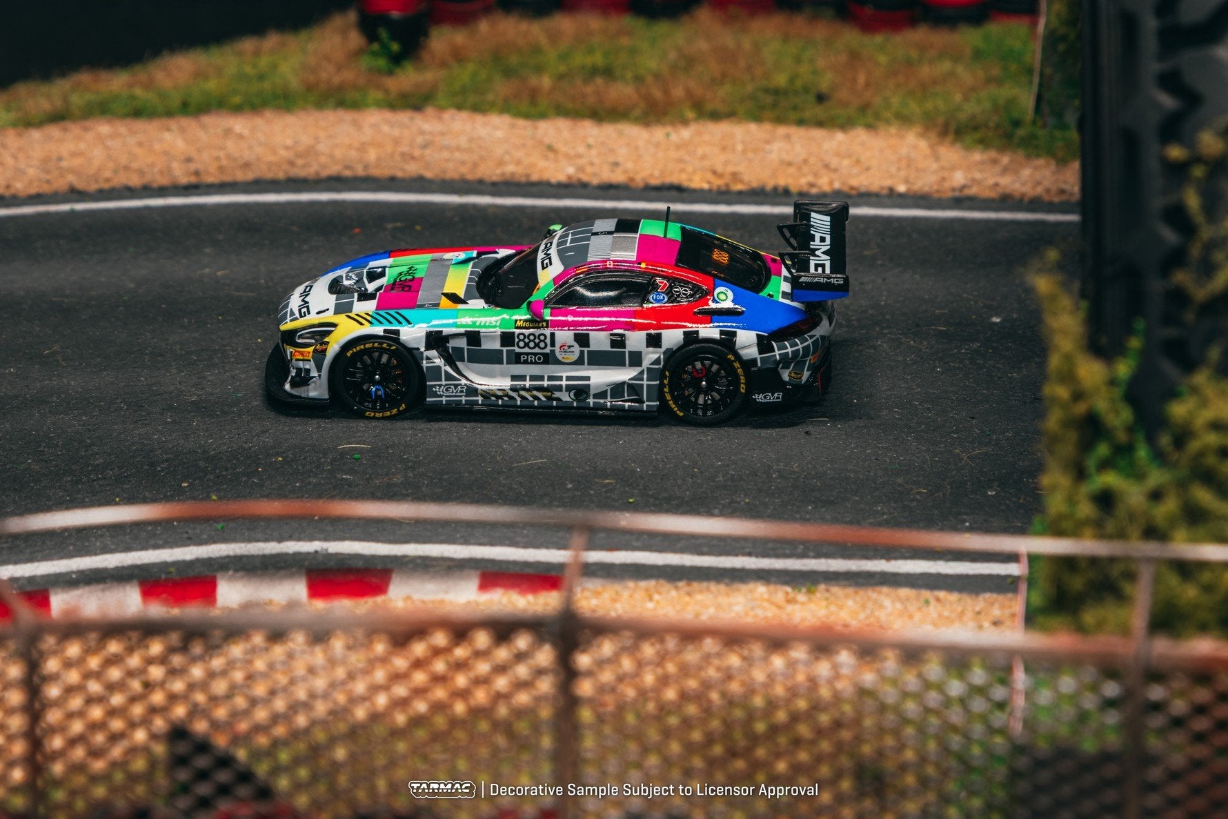 Tarmac Works 1/64 Mercedes-AMG GT3 Bathurst 12h 2025 GruppeM Racing