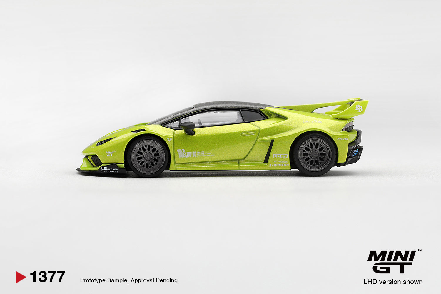 (Pre-order) Mini GT #1377 Lamborghini Huracán LB★WORKS Lime Metallic LHD