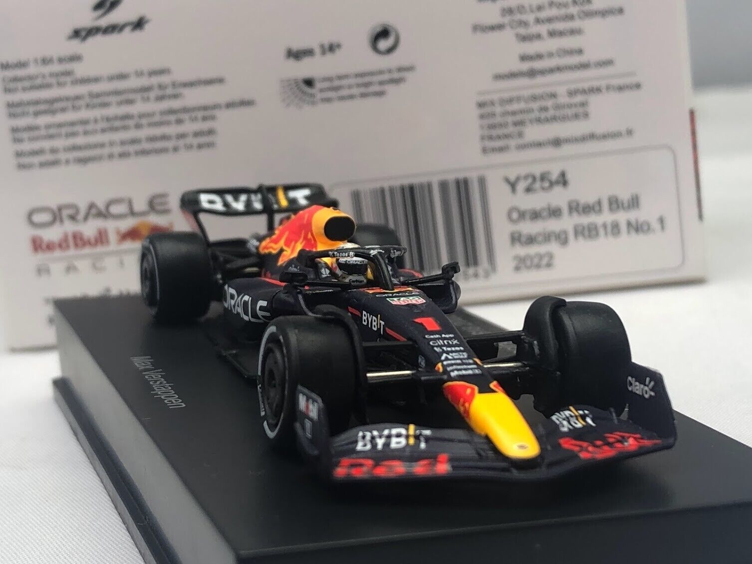 Sparky 1/64 Oracle Red Bull Racing RB18 No.1 Oracle Red Bull Racing 2022 Model