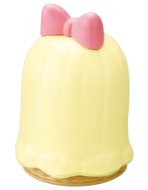 Load image into Gallery viewer, Takara Tomy Dream Tomica Studio Ghibli 06 Kiki&#39;s Delivery Service Jiji
