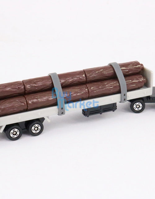Load image into Gallery viewer, Takara Tomy TOMICA No.125 Long Isuzu Giga Wood Transporter Diecast Toy Car
