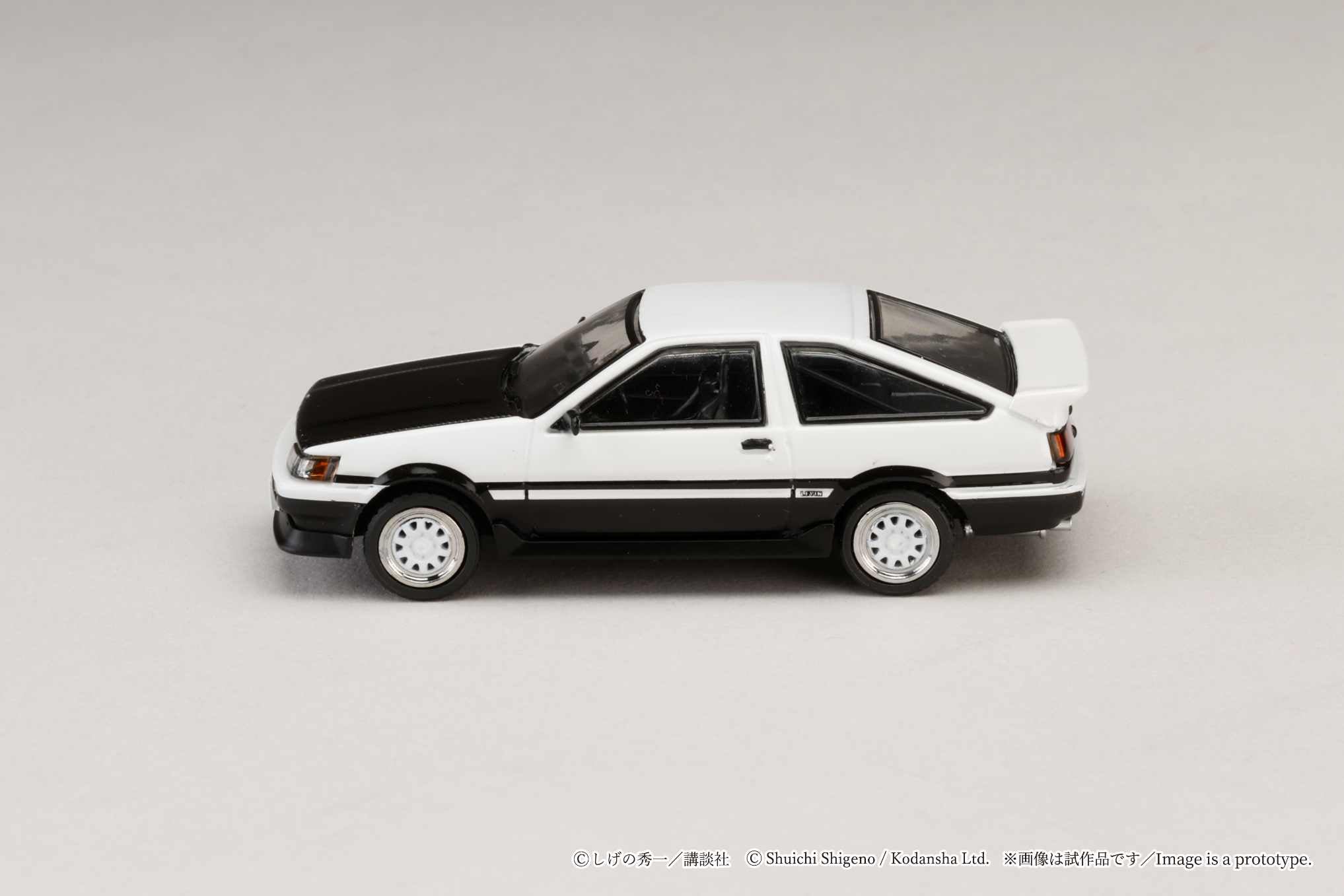 Hobby Japan 1/64 Toyota COROLLA LEVIN (AE86)/ INITIAL D Wataru Akiya