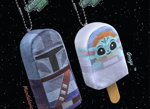 Load image into Gallery viewer, Hot Toys Star Wars Ice Pop Mini Plush Keychain Collection Fullset of 6/Box of 12
