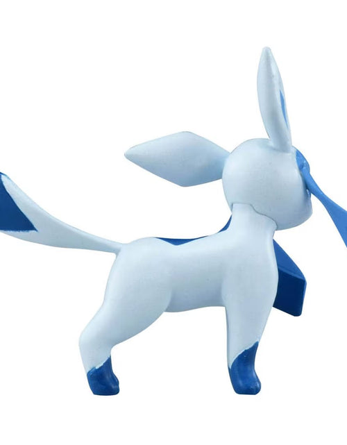 Load image into Gallery viewer, Takara Tomy Pokemon Moncolle 4cm Mini Figure Glaceon
