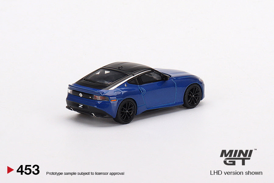 Mini GT 1/64 Die-cast car #453  Nissan Z Performance 2023 Seiran Blue Model