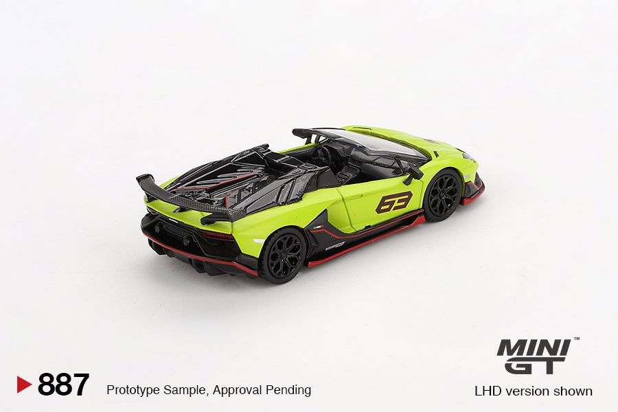 Mini GT #887 Lamborghini Aventador SVJ 63 Roadster Verde Shock LHD