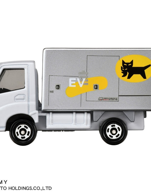 Load image into Gallery viewer, Takara Tomy Tomica Die-cast Car No.48 Yamato Transport EV pickup&amp;delivery truck
