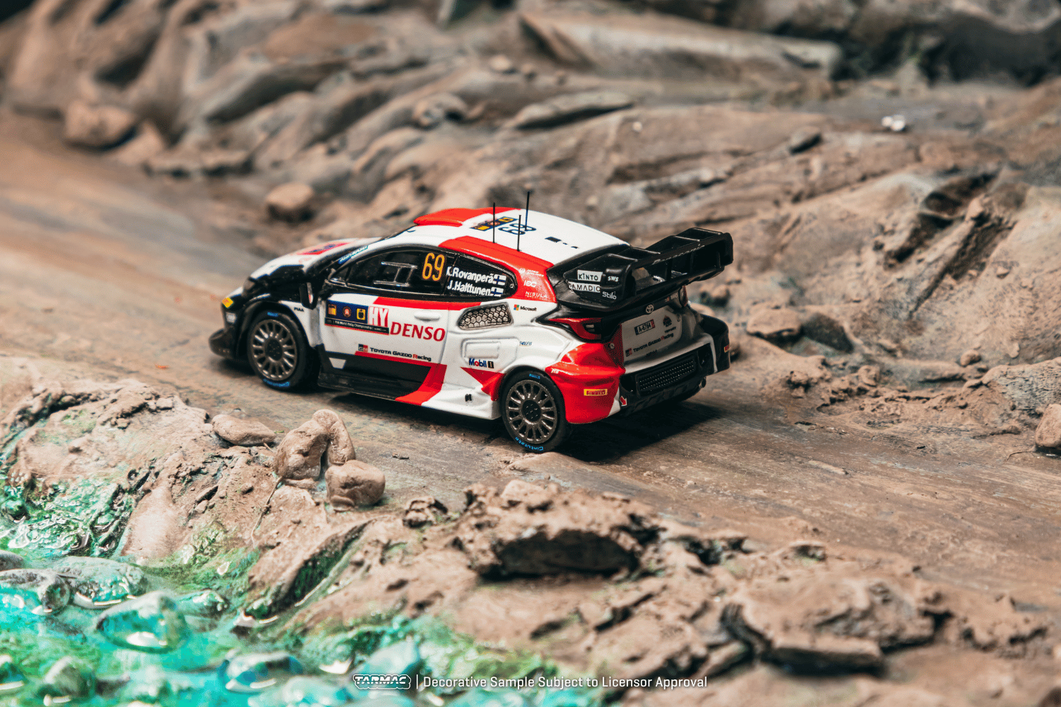 (Pre-order) Tarmac Works 1/64 Toyota GR YARIS Rally1 HYBRID KALLE ROVANPERÄ 2023