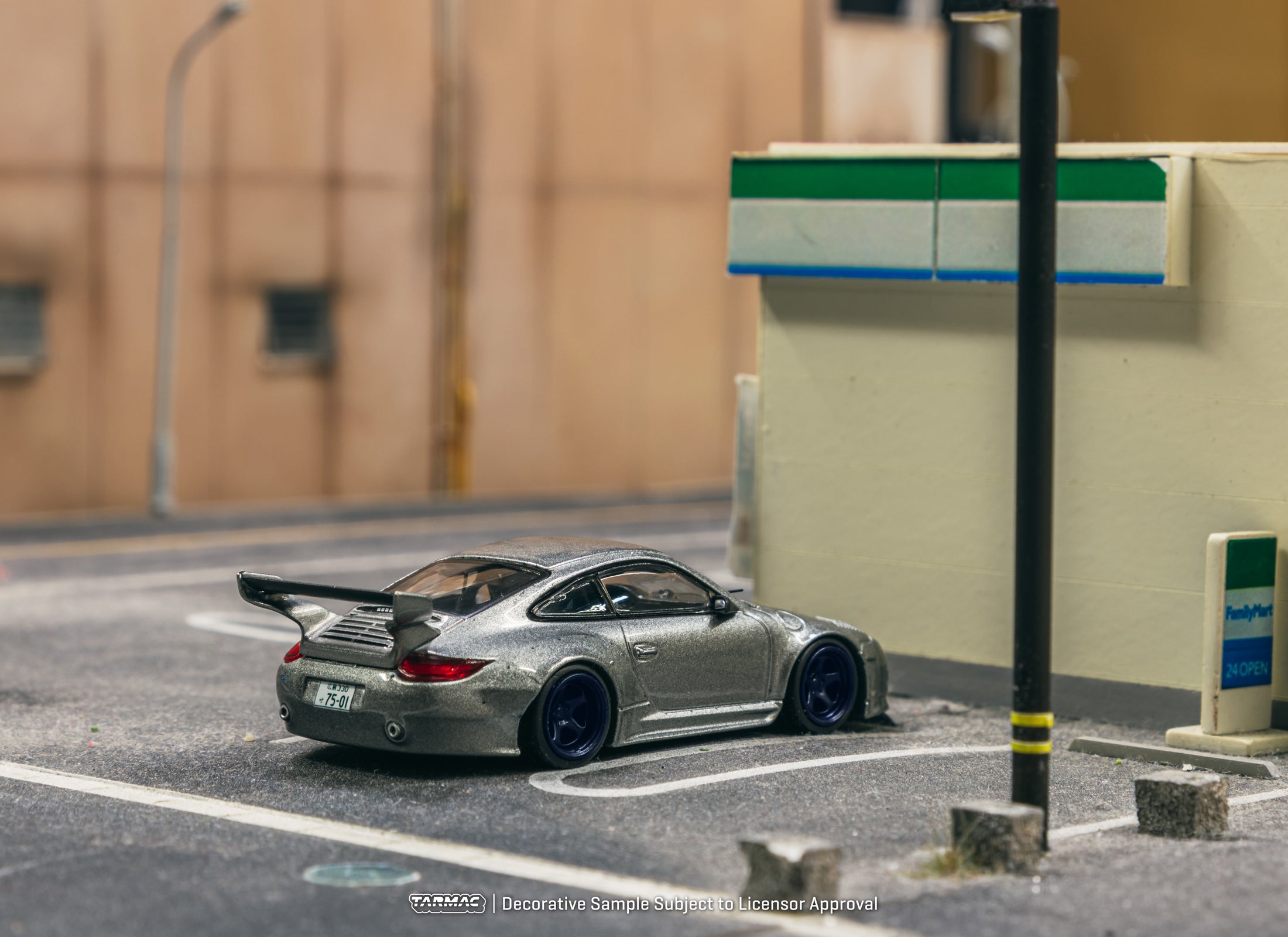 Tarmac Works 1/64 Old & New 997 Gray Metallic Diecast model car