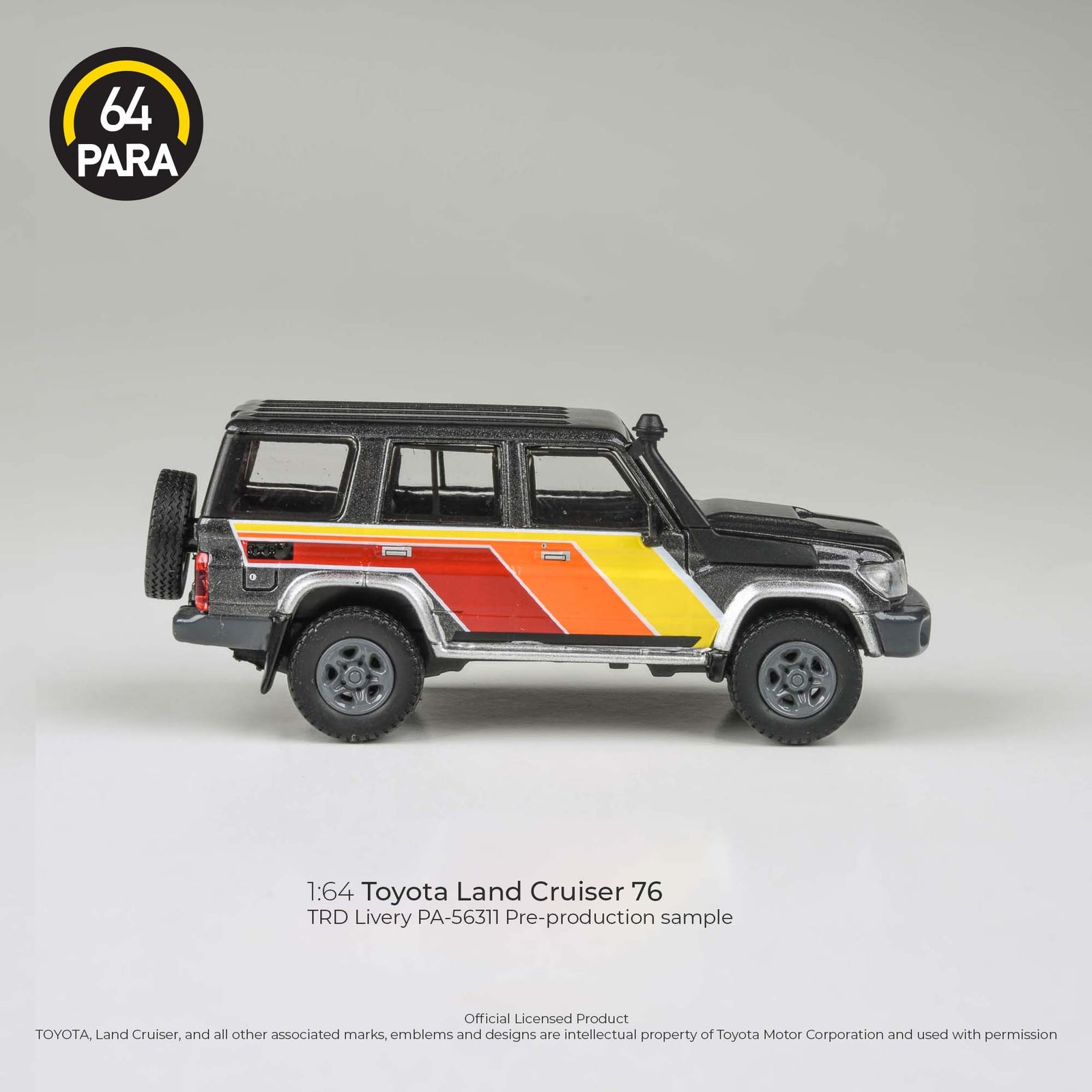 PARA64 1/64 2014 Toyota Land Cruiser LC 76 TRD Livery Model Car