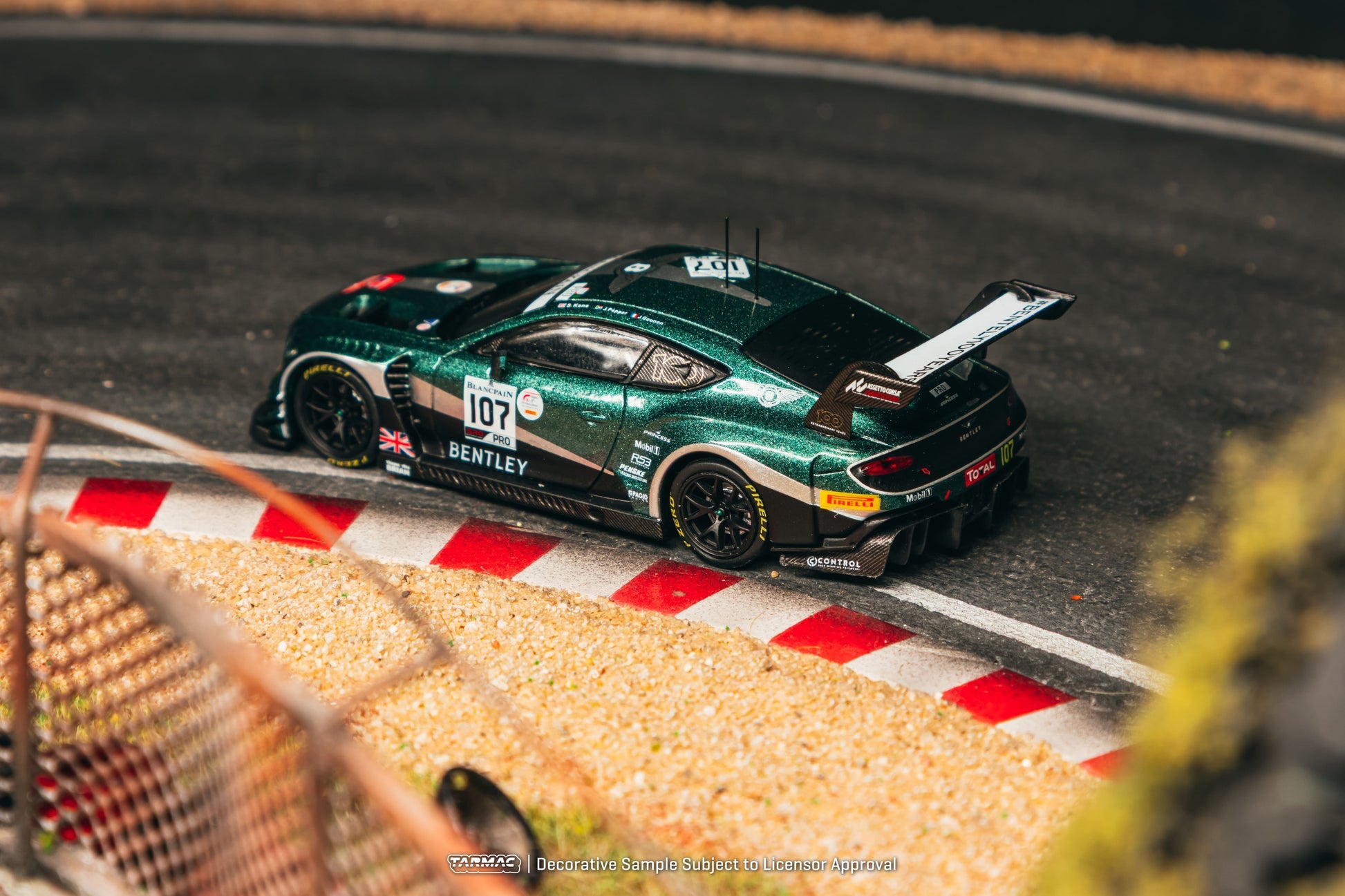 (Pre-order) Tarmac Works 1/64 Bentley Continental GT3 24 Hours of Spa 2019