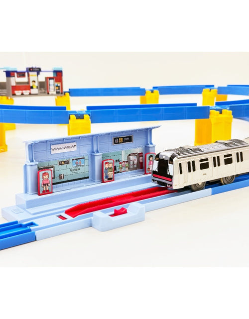 Load image into Gallery viewer, Takara Tomy Plarail Hong Kong MTR Passenger Train Island Line M Set

